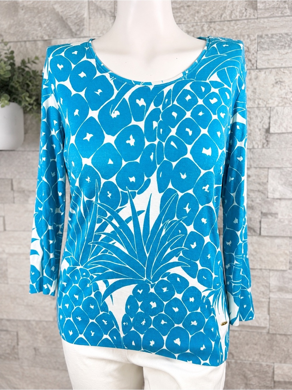 Escada Elcim Lagoon Pineapple Print Sweater Modal Cotton Resort M